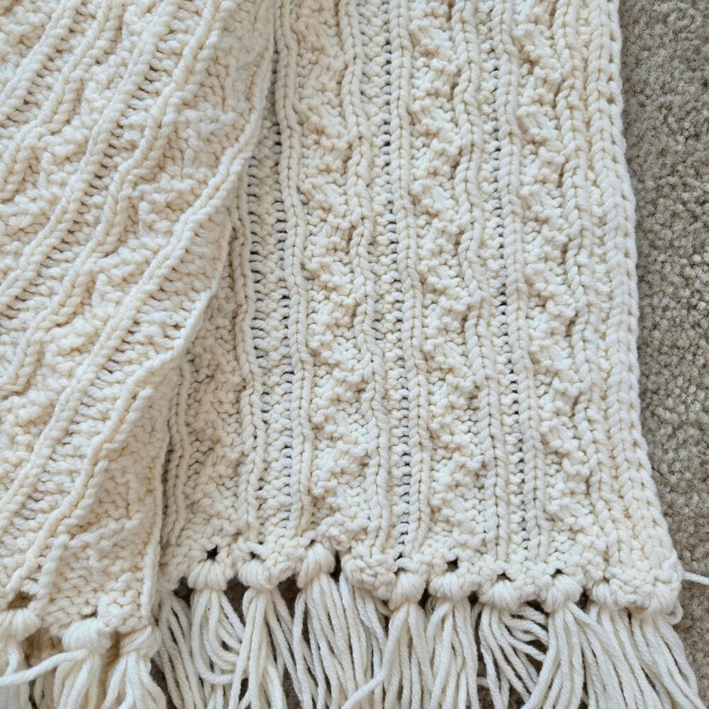 Wool Cashmere Aran Cable Knit Scarf with Fringe - Picture 5 of 6